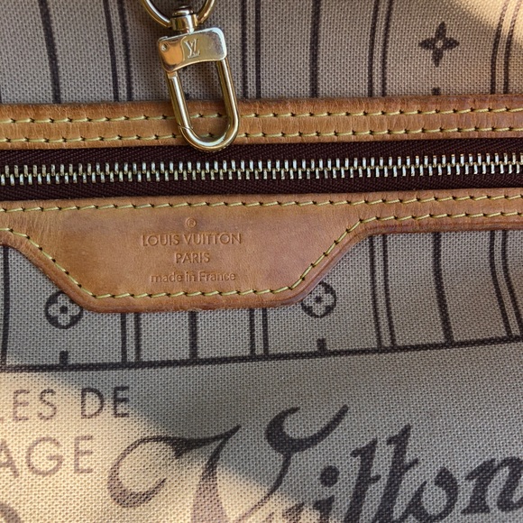 ***SOLD*** AUTH Louis Vuitton Neverfull PM - Picture 7 of 8